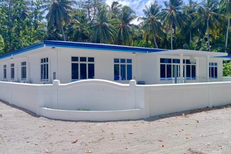 ރަތްމަންދޫ ކައުންސިލުގެ އައު އިމާރާތުގެ މަސައްކަތް ނިންމާލައިިފި