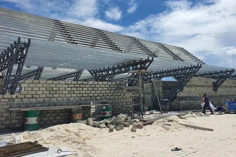 ފ. މަގޫދޫގައި ހަދަމުންދާ އެއާޕޯޓްގެ މަސައްކަތް ހުއްޓާލަން ނިންމާފައި ނެތް: ރައީސް އޮފީސް