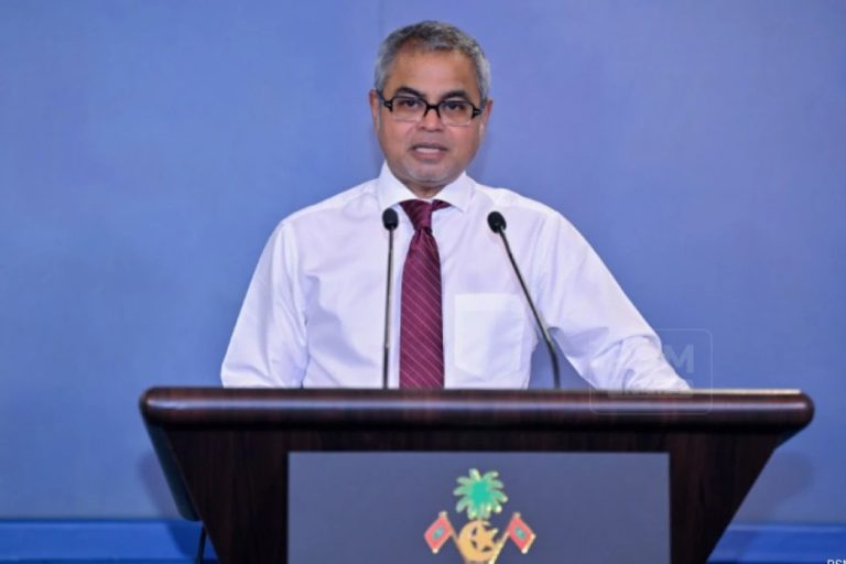 ވަޒީރު ޠާރިޤުވެސް އިސްތިޢުފާ ދެއްވައިފި