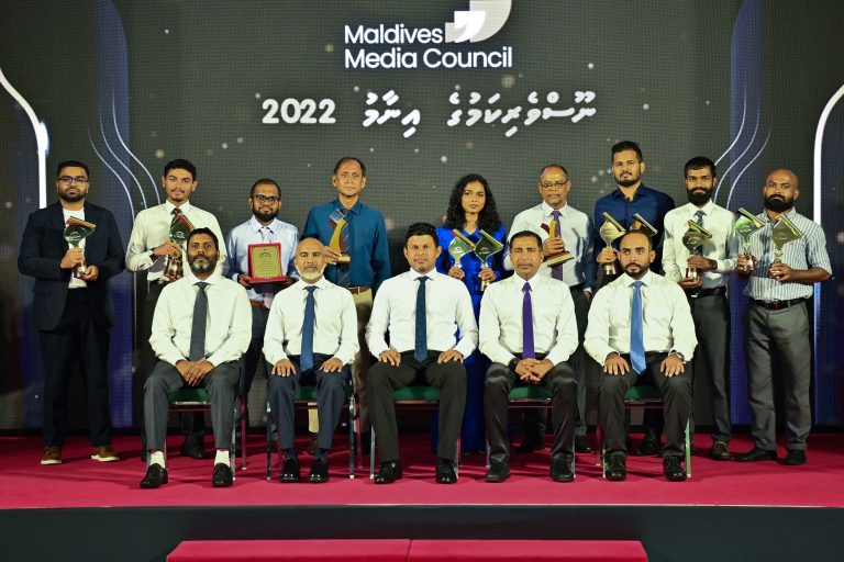 ނޫސްވެރިކަމުގެ އިނާމަށް ނަން ހުށަހެޅުމުގެ ފުރުޞަތު ހުޅުވާލައިފި