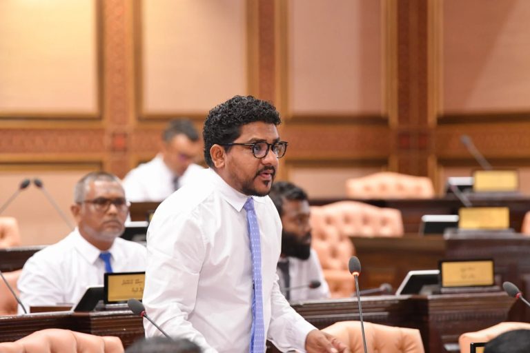 ބީއެމްއެލް އިން ނަގާ ފީއާ ގުޅިގެން ހުށަހެޅި ކުއްލި މައްސަލަ ބޭރުކޮށްލައިފި