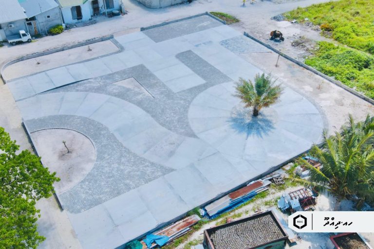 ދިއްދޫ ލައިސެންސް ނެގުމަށް ހަދާ ޓްރެކްގެ %90 މަސައްކަތް ނިމިއްޖެ
