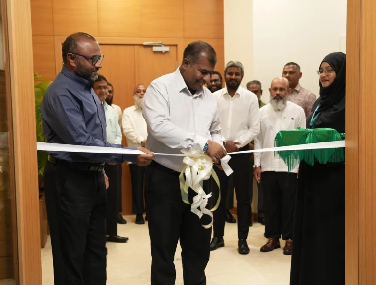 އިސްލާމީ ކުތުބުޚާނާ ހުޅުއްވައިފި