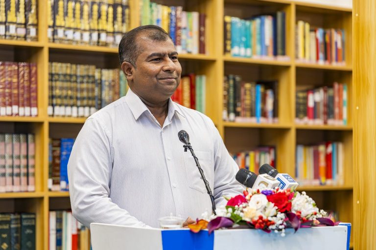 ތަރައްޤީގައި ރައީސްގެ ސިޔާސަތަކީ މާނަވީ މިންހަމަ ސިޔާސަތެއް:އާދަމް ނަސީރު