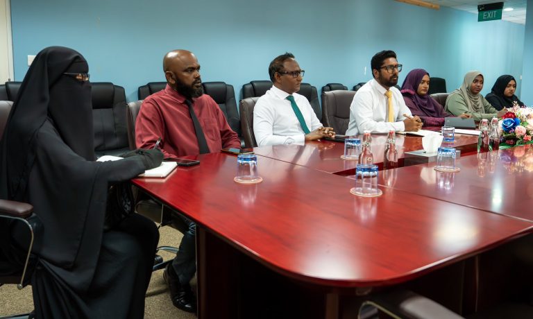 މަކުނުދޫ އައިސްޕްލާންޓްގެ މަސައްކަތްތައް އަލުން ފަށަނީ