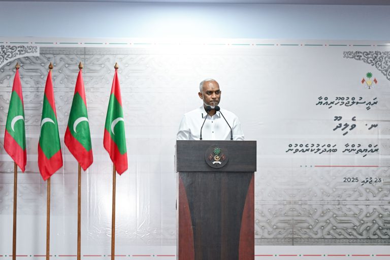 ޤައުމީ ލޯބީގެ ކުރިމަތީގައި ސިޔާސީ އޮއިވަރަކީ އެއްވެސް މާނައެއް ނެތް އެއްޗެއް:ރައީސް