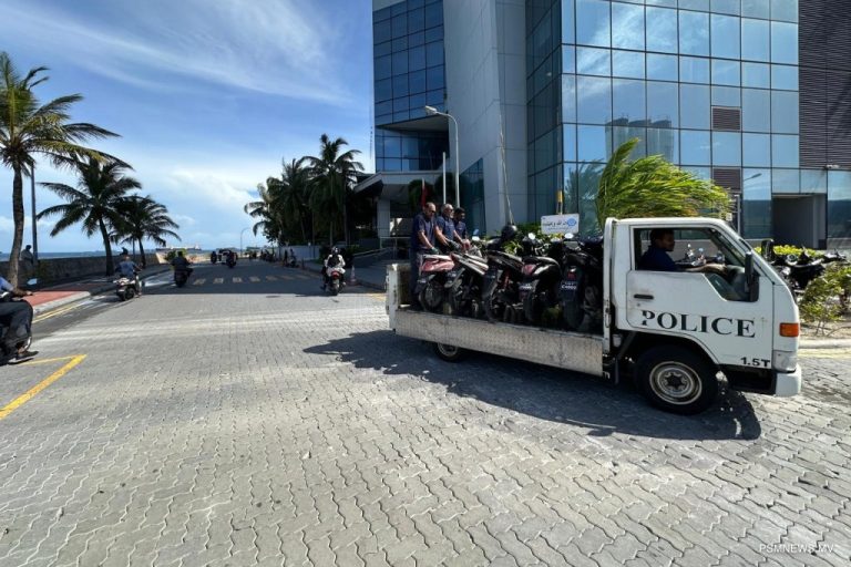 މަޖީދީމަގާއި ބޮޑުތަކުރުފާނުމަގުން 400 އަށްވުރެ ގިނަ އުޅަނދު ޓޯވކޮށްފި
