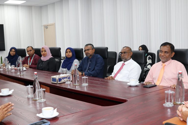 ސީއެސްސީން ކުރިއަށް ގެންދާ މުވައްޒަފުން ތަމްރީނު ކުރުމުގެ ޕްރޮގްރާމް ހަރުދަނާ ކުރުމަށް މަޝްވަރާ ކޮށްފި
