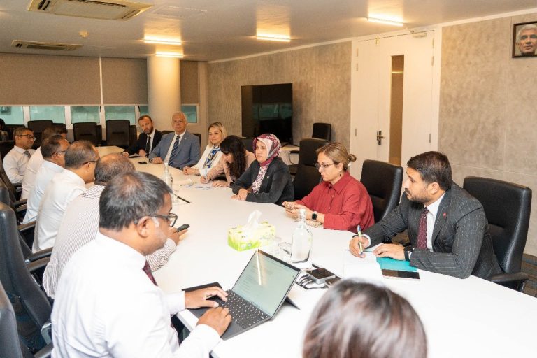 ސަގާފީ ތަރިކަ ރައްކާތެރިކުރުމާ ގުޅޭގޮތުން މަޝަވަރާކޮށްފި