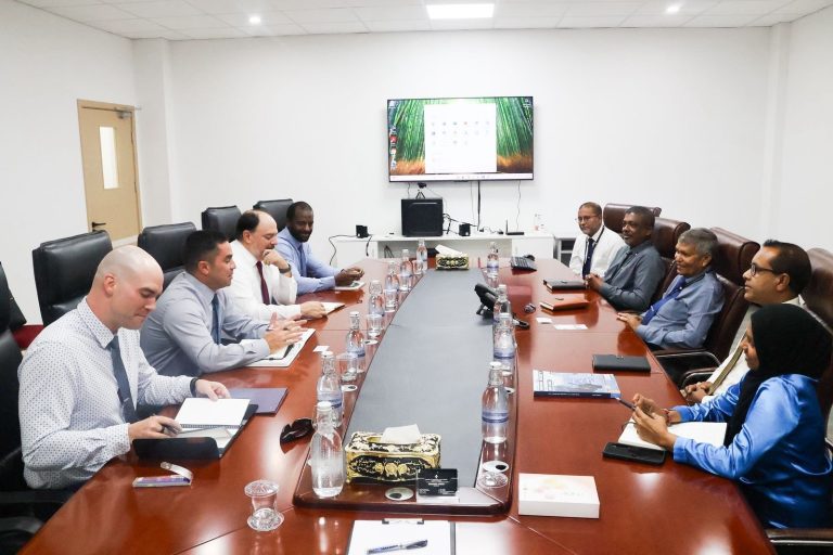 ބައިނަލްއަޤްވާމީ މިންގަނޑަށް ބަނދަރުތައް ހިންގާތޯ ބެލުމުގެ މަޝަވަރާކޮށްފި