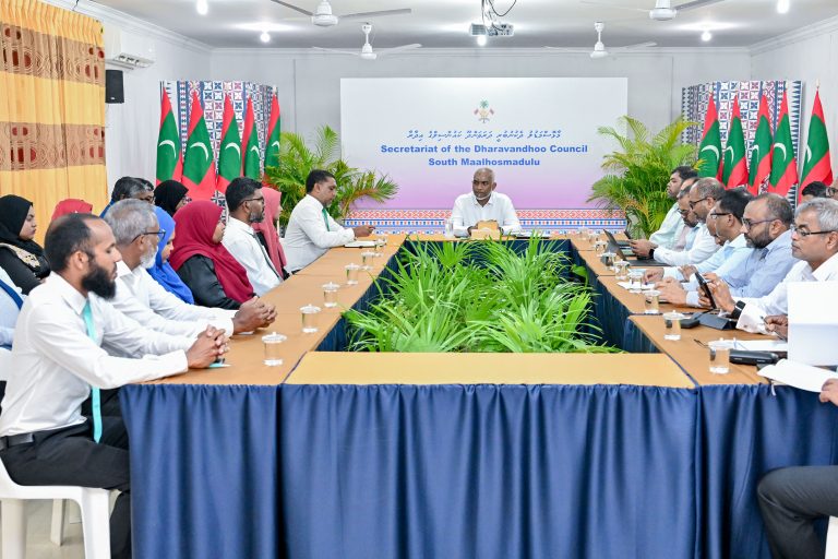 ދަރަވަންދޫގެ ތަރައްޤީއާ ގުޅޭގޮތުން މަޝްވަރާކޮށްފި