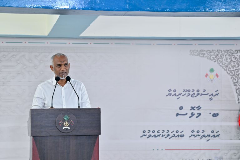 ބޮޑުހިލަ ހޯދުމަށް ފައިސާގެ ކަންކަން ހަމަޖެހި ޕްރޮޖެޓްތަކުގެ ސްޕީޑް ދެން އަވަސްވާނެ: ރައީސް