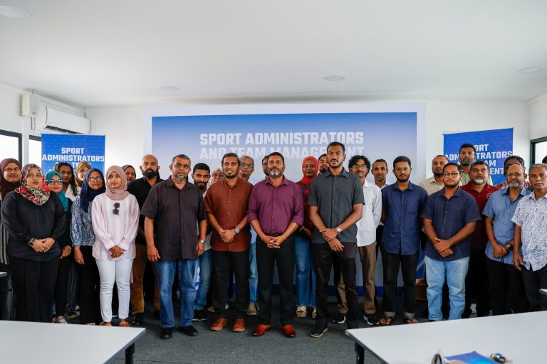 ސްޕޯޓްސް އެޑްމިނިސްޓްރޭޓަރސް އެންޑް މެނޭޖްމެންޓް ކޯސް ފަށައިފި