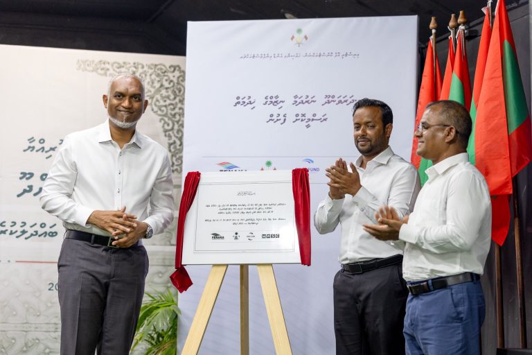 ދަރަވަންދޫގެ ނަރުދަމާ ނިޒާމުގެ ޚިދުމަތް ރަސްމީކޮށް ފަށައިފި