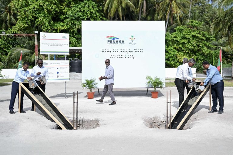 ނޭކުރެންދޫ ޞިއްޙީ މަރުކަޒުގެ އައު އިމާރާތުގެ ބިންގާ އަޅައިފި