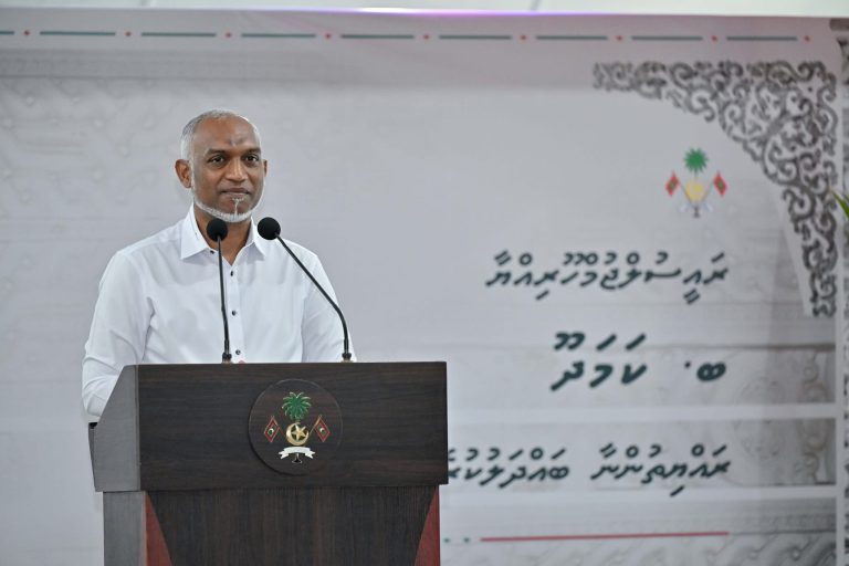 ކަމަދޫ ރައްޔިތުން ބޭނުންވާގޮތަށް މަގުހަދަން ރައީސް ތާއީދު ކުރައްވައިފި