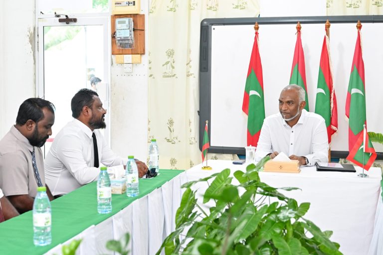 ގޮއިދޫގެ ތަރައްގީއާ ގުޅޭގޮތުން ރައީސް ކައުންސިލާ މަޝްވަރާ ކުރައްވައިފި