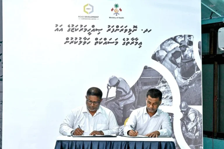ނޮޅިވަރަންފަރު ޞިއްޙީމަރުކަޒުގެ މަސައްކަތް އާރުޑީސީ އާ ހަވާލުކޮށްފި
