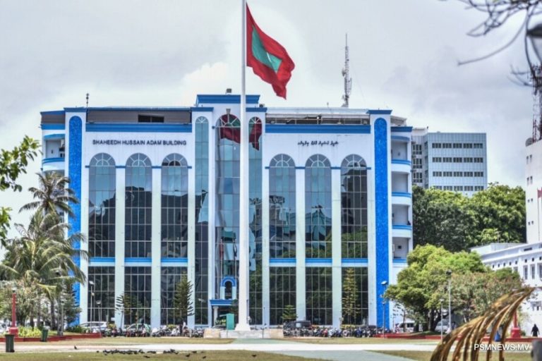 ޖޫން 1 ގައި މުޅި މާލެއިން ކަރަންޓު ކެނޑުނު މައްސަލައިގެ ތަޙުޤީޤު ދަނީ ކުރިއަށް: ފުލުހުން