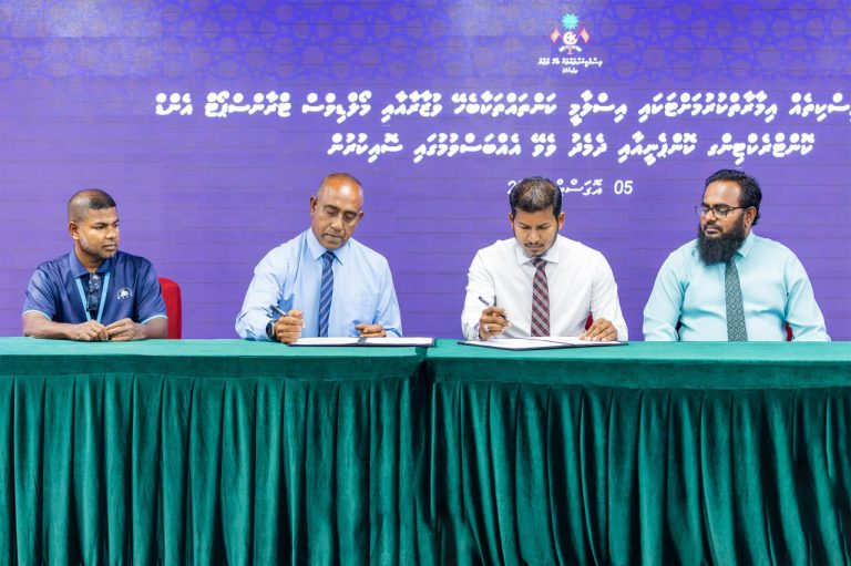 މުރައިދޫގައި 300 މީހުންގެ ޖާގައިގެ މިސްކިތެއް ބިނާ ކުރުމަށް އެމްޓީީސީސީއާ ހަވާލުކޮށްފި