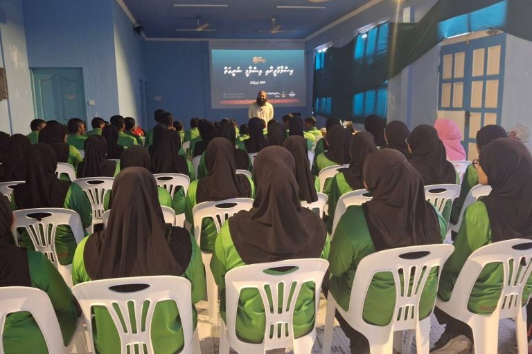 ވިލުފުއްޓާއި މަޑިފުށީގައި ރިސާލަތު ޕްރޮގުރާމް ކުރިއަށް ގެންގޮސްފި