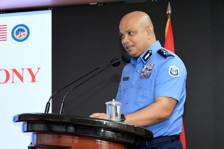 ޤަވާއިދާ ޚިލާފަށް ރާއްޖޭއަށް އެތެރެވާ ބިދޭސީންނާ މެދު ހަރުކަށި ފިޔަވަޅު އަޅާނަން: ސީޕީ