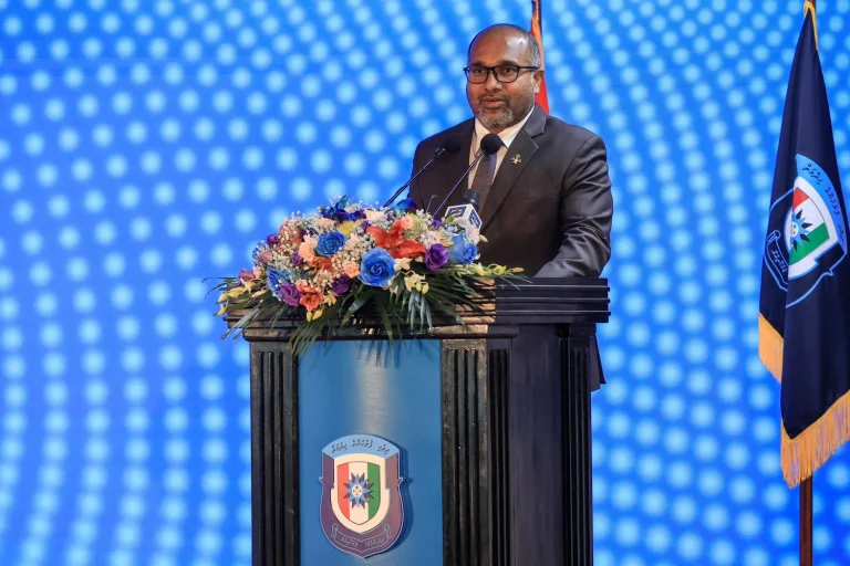 ފުލުހުންގެ އިންފްރަސްޓްރަކްޗަރ ޤާއިމްކުރުމުގެ ޕްރޮޖެކްޓުން ހާސިލްކުރަން ބޭނުންވަނީ ބަދަލެއް: ވަޒީރު