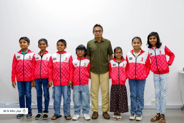 ފިޑޭ ވޯލްޑް ކެޑޭޓް ޗެމްޕިއަންޝިޕް 2025ގައި ވާދަކުރާ ކުޅުންތެރިންނަށް ޖާޒީ ހަވާލުކޮށްދެއްވައިފި