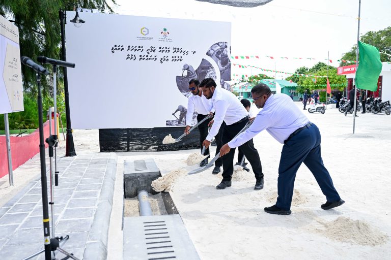ހިރިލަންދޫ މަގުހެދުމުގެ މަސައްކަތް ފަށައިފި