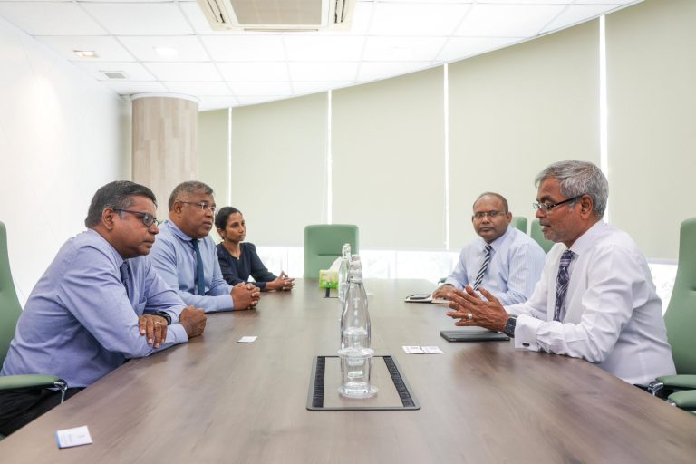 ފަތުރުވެރިކަމުގެ ފުރުސަތުތަކާ ގުޅޭގޮތުން ބީއެމްއެލް އަދި ޔޫނިއަން ބޭންކާއެކު މަޝްވަރާކޮށްފި