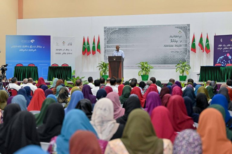 ނިލަންދޫގައި ޕާސްޕޯޓު ދޫކުރުމުގެ ޚިދުމަތް ފަށައިފި
