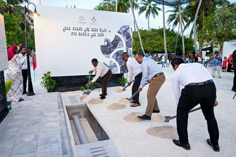 ގުރައިދޫ މަގުތައް ޒަމާނީ ފެންވަރަށް ހެދުމުގެ މަސައްކަތް ފަށައިފި