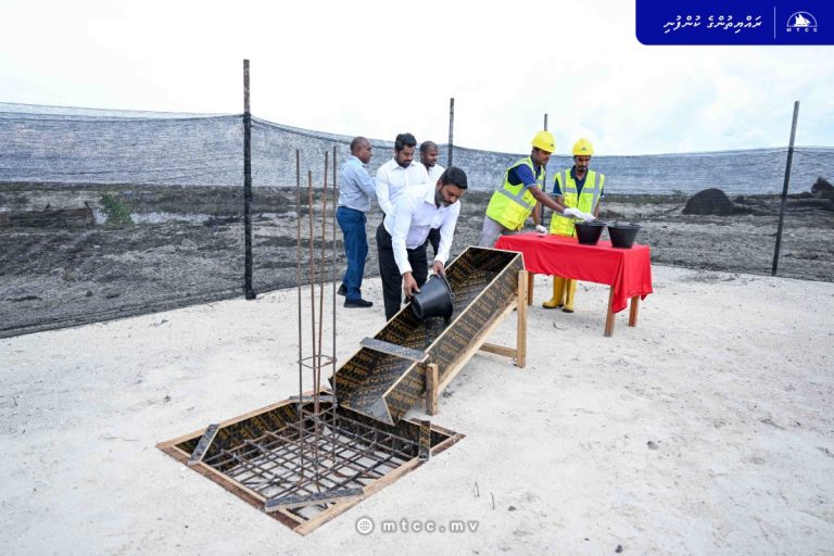 ގާދިއްފުށީ އެފްއާރުސީގެ ޢަމަލީ މަސައްކަތް ފަށައިފި