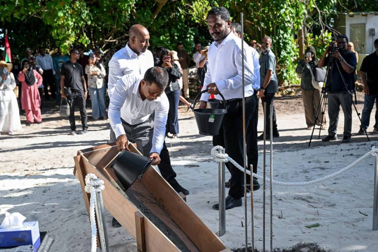 ފުލިދޫގެ ޞިއްހީ މަރުކަޒުގެ އަމަލީ މަސައްކަތް ފަށައިފި
