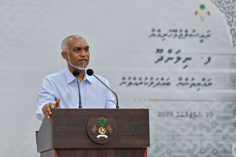 ނިލަންދޫ އެއަޕޯޓް 30 މަސްދުވަހުގެތެރޭގައި ނިންމާނަން: ރައީސް