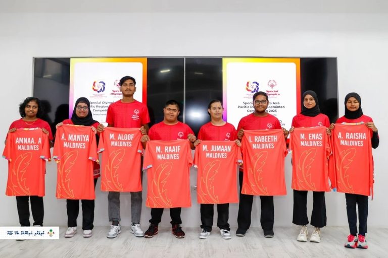 އޭޝިއާ ޕެސިފިކް ރީޖަނަލް ބެޑްމިންޓަން މުބާރާތުގައި ވާދަކުރާ ޓީމަށް ޖާޒީ ހަވާލުކޮށްފި