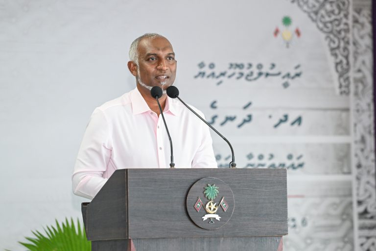 ދަނގެތީގެ ތަރައްޤީގެ މަޝްރޫޢުތައް ކުރިއަށް ގެންދާނީ ރައްޔިތުން އެދޭގޮތަށް: ރައީސް