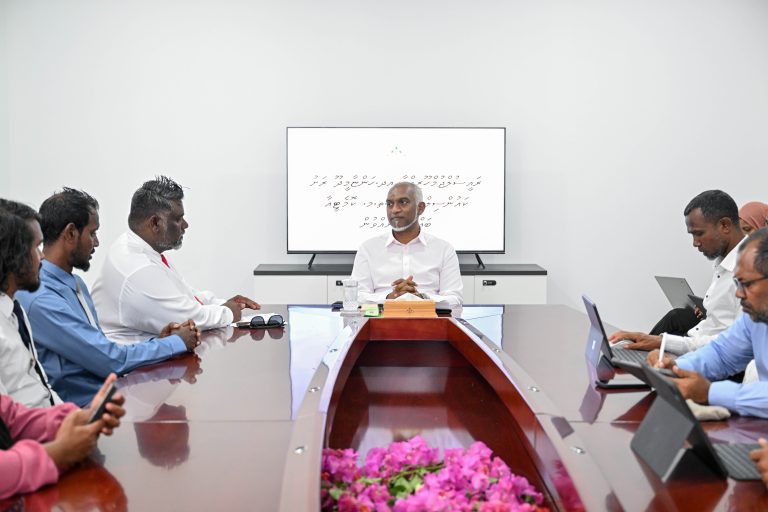 ރައީސް ހަންޏާމީދޫ ކައުންސިލާ ބައްދަލުކުރައްވައިފި