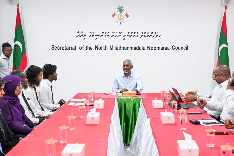 ނޫމަރާގެ ތަރައްޤީއަށް ބޭނުންވާ ކަންކަމާ ގުޅޭގޮތުން މަޝްވަރާ ކުރައްވައިފި