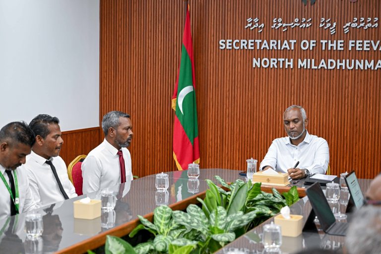 ފީވަކުގެ ތަރައްޤީއަށް ބޭނުންވާ ކަންކަމާ ގުޅޭގޮތުން މަޝްވަރާކުރައްވައިފި