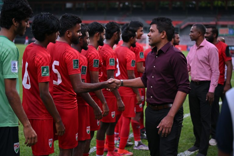 ނައިބު ރައީސް، އޭ.އެފް.ސީ އޭޝިއަންކަޕް ކޮލިފިކޭޝަންގައި ރާއްޖެއާއި ތަޖިކިސްތާނު ބައްދަލުކުރި މެޗު ބައްލަވާލައްވައިފި
