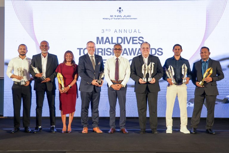 ތިންވަނަ މޯލްޑިވްސް ޓުއަރިޒަމް އެވޯޑް ދިނުމުގެ ރަސްމިއްޔާތު ބާއްވައިފި