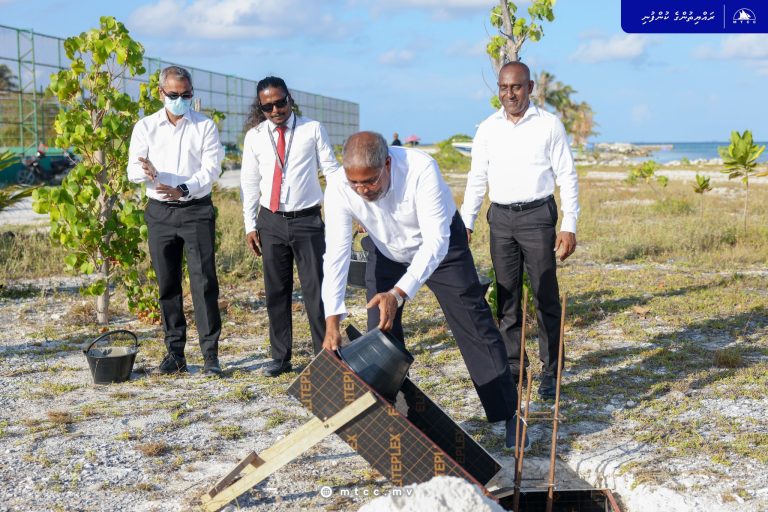 ފެންފުށީ ކުންޏާއި ވަޞީލަތްތައް މެނޭޖްކުރާ މަރުކަޒު ޤާއިމުކުރުމުގެ ޢަމަލީ މަސައްކަތް ފަށައިފި