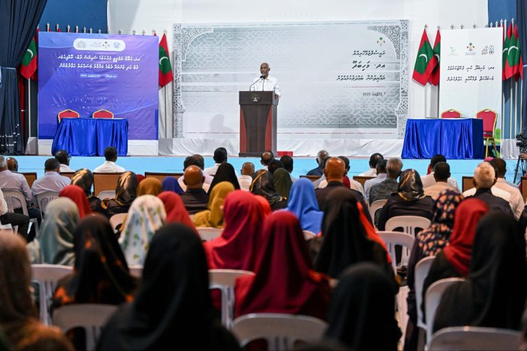 މަހިބަދޫ ބިންހިއްކުން 10 މަސްދުވަހުގެ ތެރޭގައި ނިމޭނެ: ރައީސް