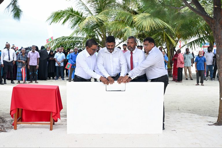 ފީވަކު އެފްއާރުސީގެ ޢަމަލީ މަސައްކަތް ފަށައިފި