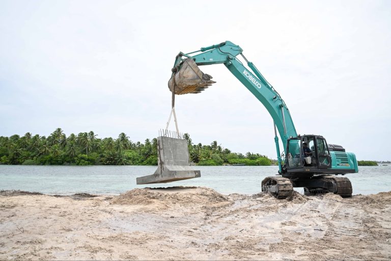 އަމިއްލަ ކުންފުނިތަކާ 205 ޕްރޮޖެކްޓް ހަވާލުކުރަން ނިންމައިފި
