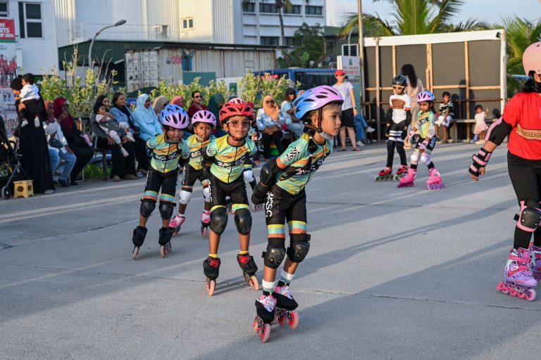 ސްކޭޓިން އެރީނާއަކީ ކުޅިވަރާއި އިޖުތިމާޢީ ގޮތުން ގިނަ މަންފާތަކެއް ލިބޭނެ މުހިންމު މަޝްރޫޢުއެއް: ރައީސް