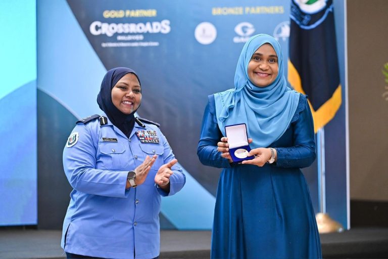 މޯލްޑިވްސް ވިމެން އިން ޕޮލީސް ސަމިޓް 2025 ފަށައިފި