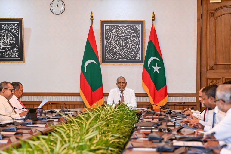 އައްޑޫގައި ނަގާ ރިފަރަންޑަމް ވޯޓުގައި ސަރުކާރުގެ ވަކި ސްޓޭންޑެއްނެތް: ރައީސް
