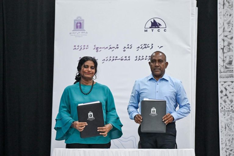 ޤައުމީ ޔުނިވަރސިޓީގެ ކެމްޕަހެއް ފުނަދޫގައި ޤާއިމުކުރަން ސޮއިކޮށްފި
